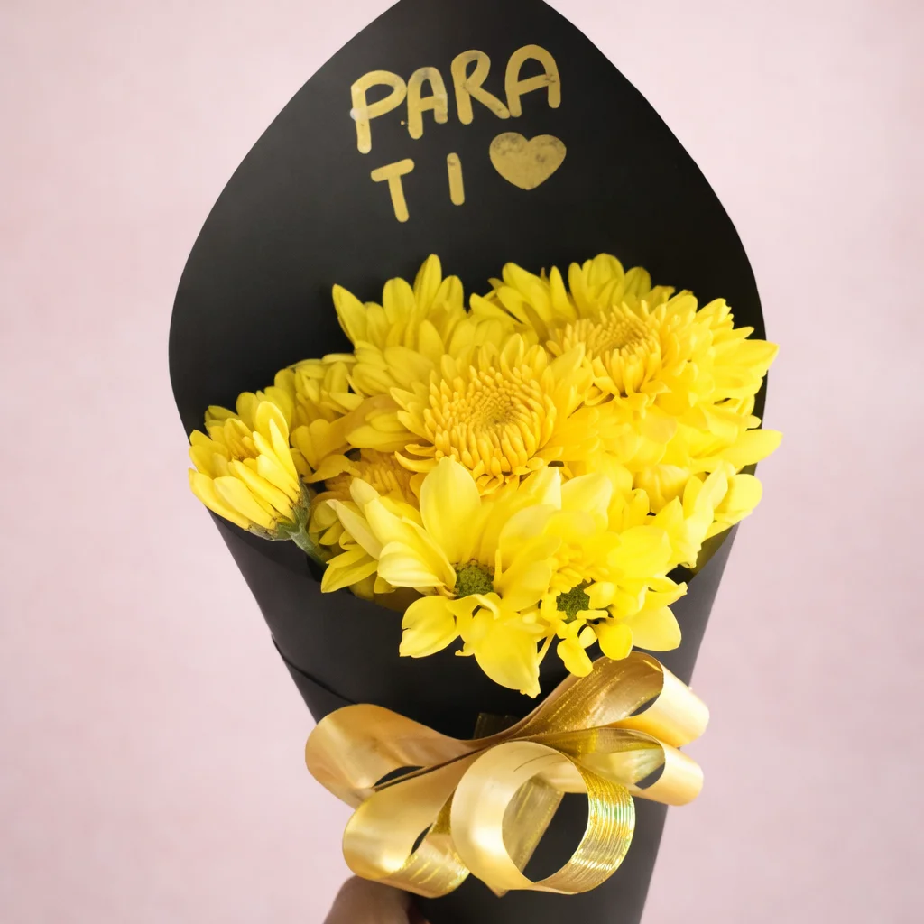 REF. 031, Ramo Cono «Para Ti» de Pompones Amarillos
